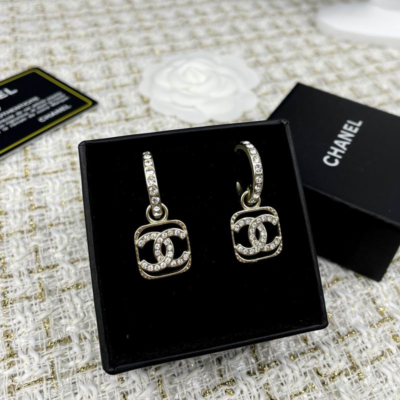Chanel Earring 05yxs304